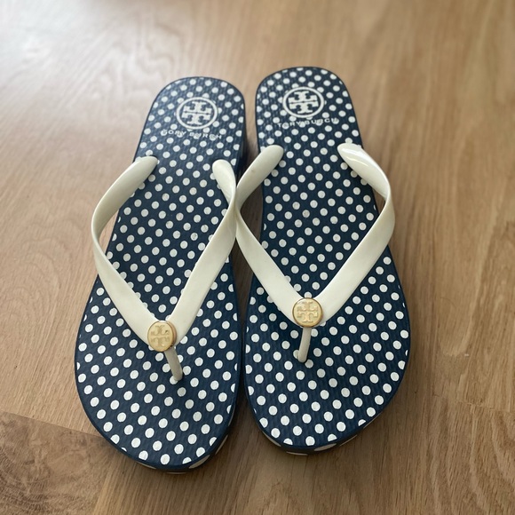 Tory Burch Polka Dot Flip Flops - Picture 1 of 4